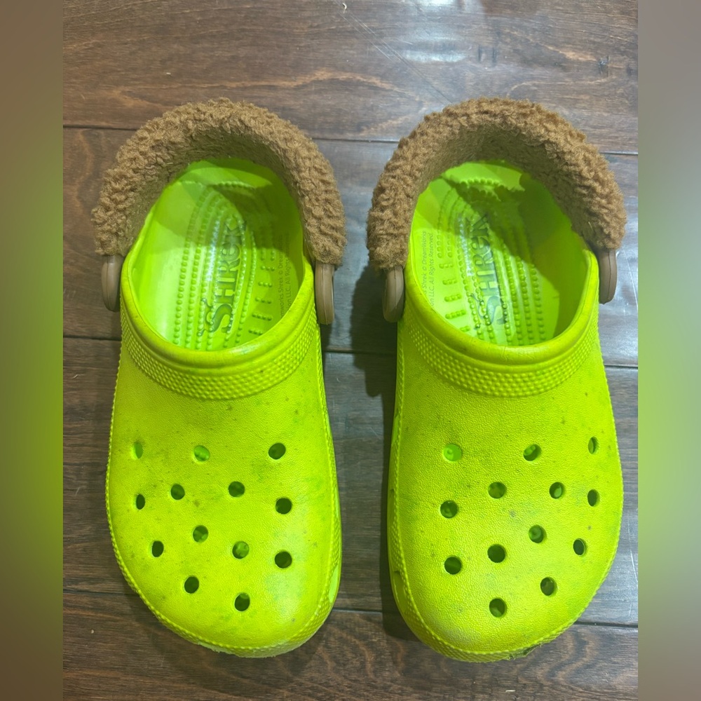 CROCS Kids Neon Green SHREK Clog with Brown Fleece Lining
